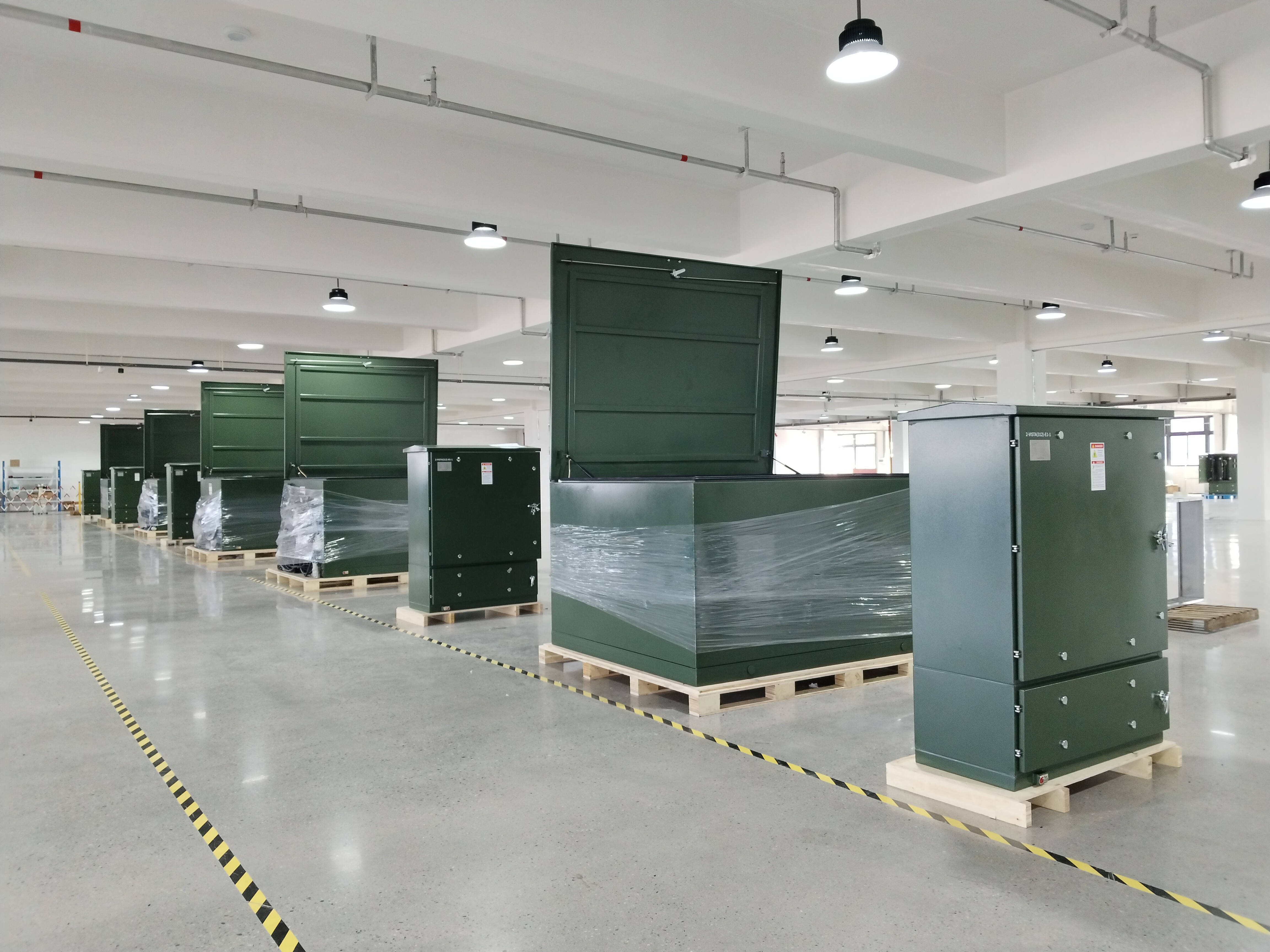 いよいよグランドスタート！ CNKEEYA Electricの地下キャビネット一式が米国のオハイオ州データセンタープロジェクトに出荷されました